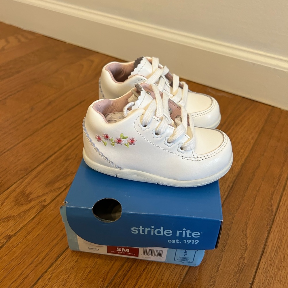 Stride Rite Emilia White Shoes with Pink Floral Design